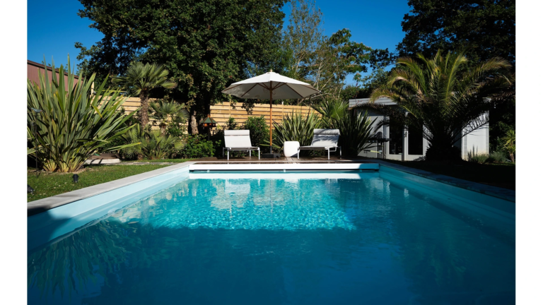 Lire la suite à propos de l’article À la découverte du pisciniste phare d’Arcachon